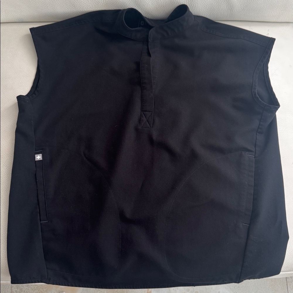 Elegant Black Women's Top - Picture 2 of 4